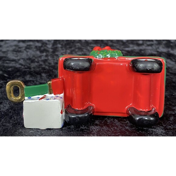 Danbury Mint Dachshund Christmas Ornament Dog Red Wagon 2010 A Waggin Holiday - Picture 5 of 8